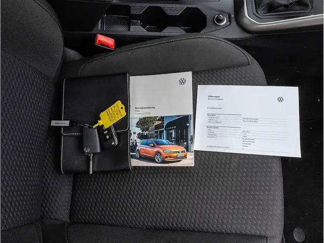 Volkswagen polo 1.0 tsi comfortline 95pk 5-deurs automaat 2021 airco led dab parkeersensoren - afbeelding 13 van  25