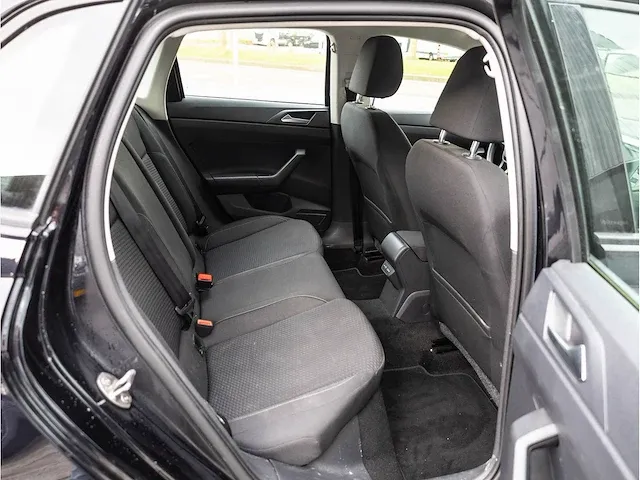 Volkswagen polo 1.0 tsi comfortline 95pk 5-deurs automaat 2021 airco led dab parkeersensoren - afbeelding 16 van  25