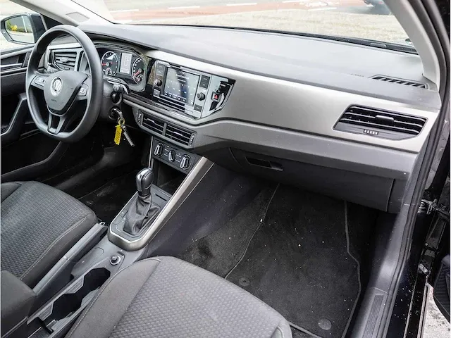 Volkswagen polo 1.0 tsi comfortline 95pk 5-deurs automaat 2021 airco led dab parkeersensoren - afbeelding 5 van  25
