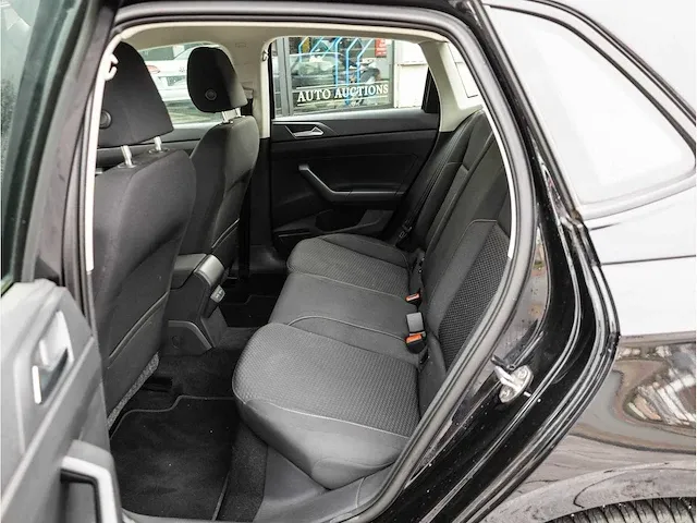 Volkswagen polo 1.0 tsi comfortline 95pk 5-deurs automaat 2021 airco led dab parkeersensoren - afbeelding 17 van  25