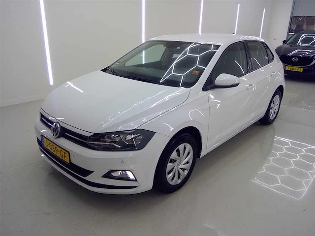 Volkswagen polo 1.0 tsi comfortline business 2020 | j-839-gf - afbeelding 1 van  33