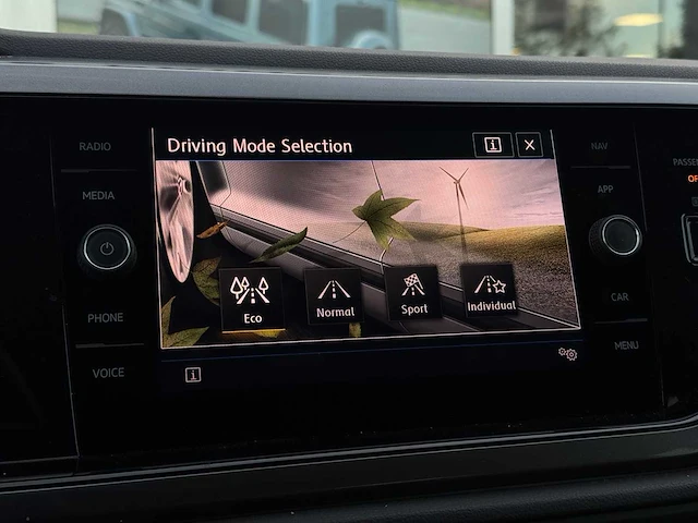 Volkswagen polo 1.0 tsi highline 2019 pano | zb-745-n - afbeelding 9 van  22