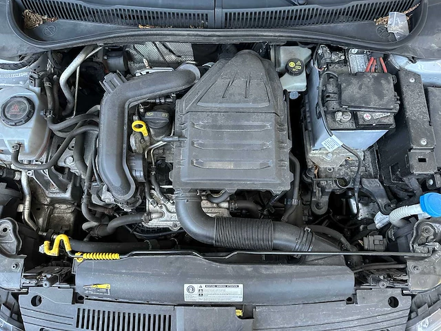 Volkswagen polo 1.0 tsi highline 95pk 2018, td-390-p - afbeelding 37 van  43