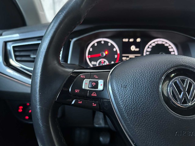 Volkswagen polo 1.0 tsi highline 95pk 2018, td-390-p - afbeelding 13 van  43