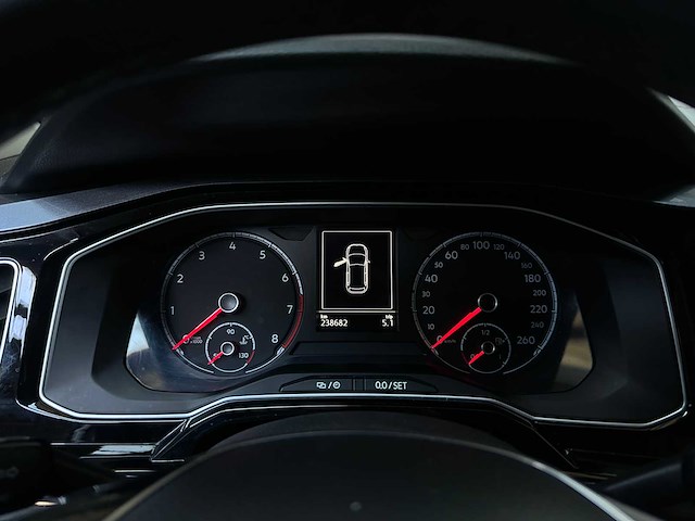 Volkswagen polo 1.0 tsi highline 95pk 2018, td-390-p - afbeelding 18 van  43