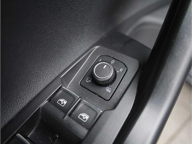 Volkswagen polo 1.0 tsi highline automaat 2020 - afbeelding 16 van  32