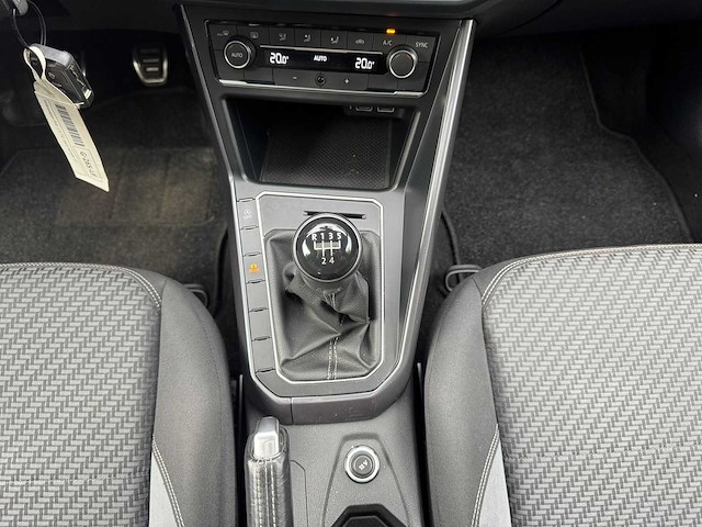 Volkswagen polo 1.0 tsi highline r-line g-265-lf - afbeelding 3 van  29