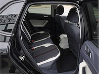 Volkswagen polo 1.0 tsi r-line automaat 2020 beats by dre panodak achteruitrijcamera carplay stoelverwarming - afbeelding 30 van  38