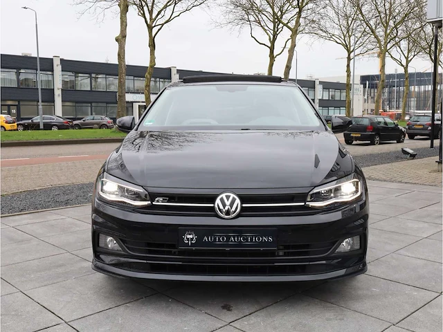 Volkswagen polo 1.0 tsi r-line automaat 2020 beats by dre panodak achteruitrijcamera carplay stoelverwarming - afbeelding 36 van  38