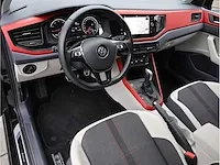 Volkswagen polo 1.0 tsi r-line automaat 2020 beats by dre panodak achteruitrijcamera carplay stoelverwarming - afbeelding 2 van  38