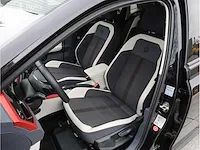 Volkswagen polo 1.0 tsi r-line automaat 2020 beats by dre panodak achteruitrijcamera carplay stoelverwarming - afbeelding 4 van  38