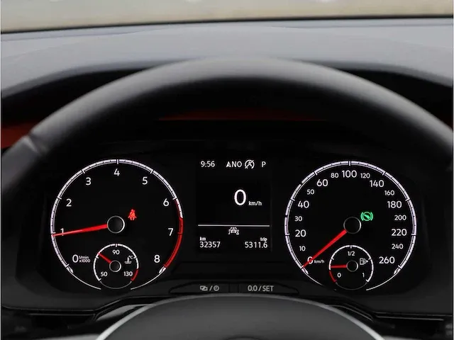 Volkswagen polo 1.0 tsi r-line automaat 2020 beats by dre panodak achteruitrijcamera carplay stoelverwarming - afbeelding 13 van  38