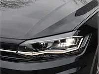 Volkswagen polo 1.0 tsi r-line automaat 2020 beats by dre panodak achteruitrijcamera carplay stoelverwarming - afbeelding 17 van  38