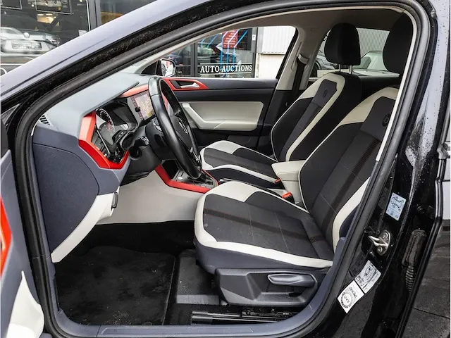 Volkswagen polo 1.0 tsi r-line automaat/dsg 2020 beats by dre keyless go & entry full led dodehoeksensor 16"inch - afbeelding 3 van  32