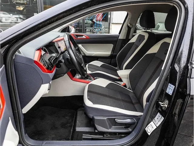 Volkswagen polo 1.0 tsi r-line automaat/dsg 2020 beats by dre keyless go & entry full led dodehoeksensor 16"inch - afbeelding 3 van  32