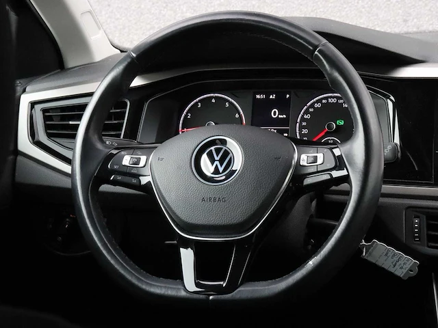 Volkswagen polo 1.0 tsi r-line edition car 2021 | n-116-dr - afbeelding 3 van  30