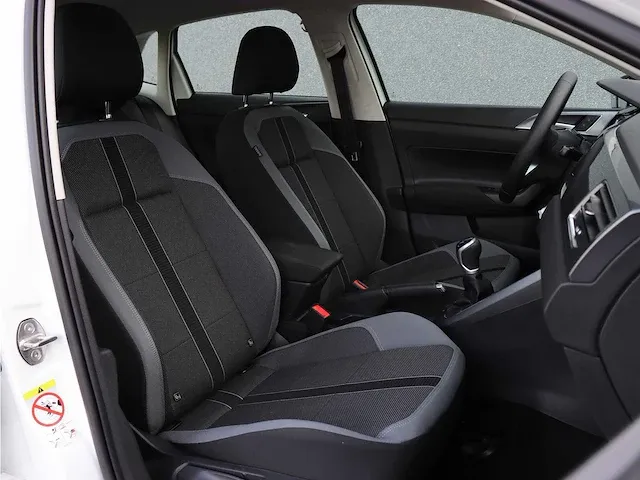 Volkswagen polo 1.0 tsi r-line | t-010-vz - afbeelding 33 van  43