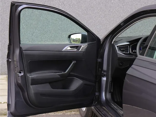 Volkswagen polo 1.0 tsi | t-007-vz - afbeelding 40 van  49