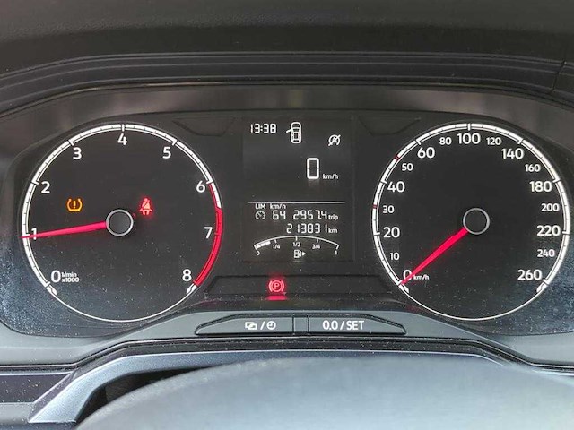 Volkswagen polo 1.0i trendline; zh-729-j - afbeelding 5 van  8