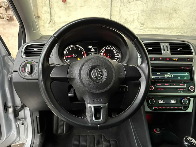 Volkswagen polo 1.2-12v bl.m. comfl. 69pk 2013, r-886-hn - afbeelding 7 van  35