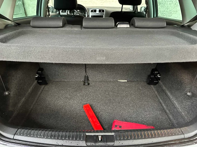 Volkswagen polo 1.2-12v bl.m. comfl. 69pk 2013, r-886-hn - afbeelding 21 van  35