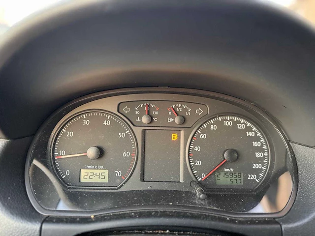 Volkswagen polo 1.2-12v clima trendline jg-883-g - afbeelding 8 van  24