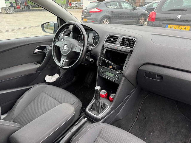 Volkswagen polo 1.2-12v clima trendline r-265-jk - afbeelding 7 van  10