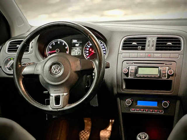 Volkswagen polo 1.2 12v comfortline, ts-686-b - afbeelding 3 van  16