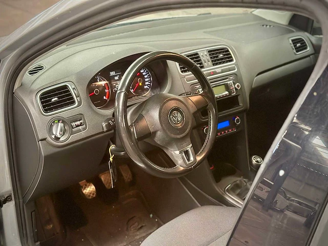 Volkswagen polo 1.2 12v comfortline, ts-686-b - afbeelding 12 van  16