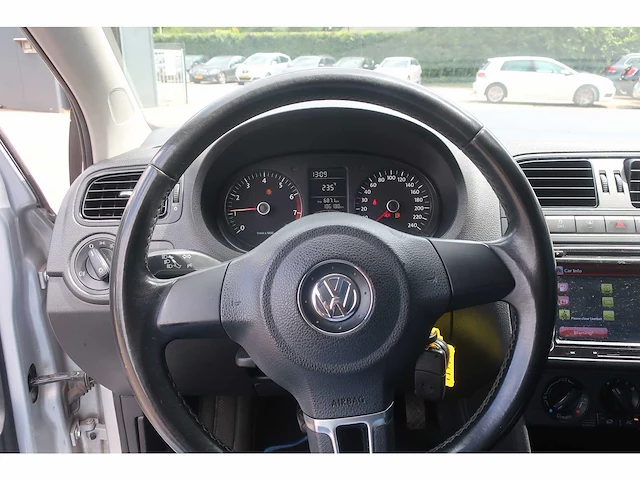 Volkswagen polo 1.2-12v trendline, k-826-fx - afbeelding 2 van  16
