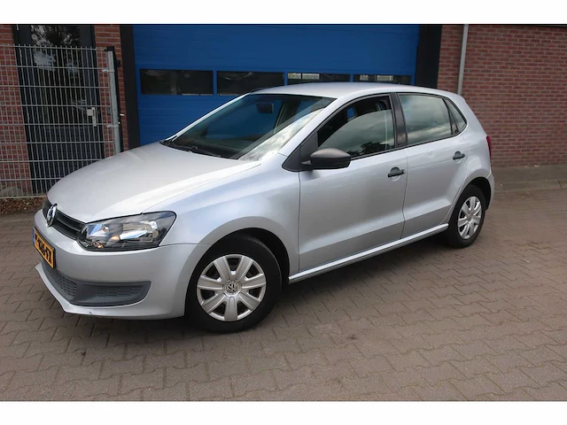 Volkswagen polo 1.2-12v trendline, k-826-fx - afbeelding 1 van  16