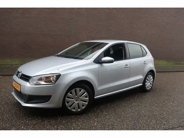Volkswagen polo 1.2-12v trendline, sp-684-f - afbeelding 1 van  15