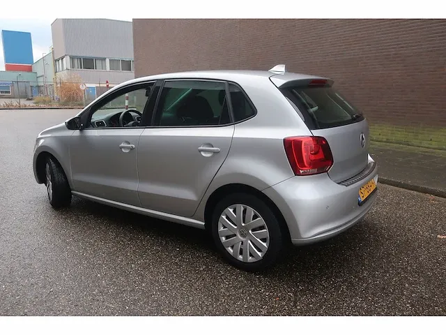 Volkswagen polo 1.2-12v trendline, sp-684-f - afbeelding 8 van  15
