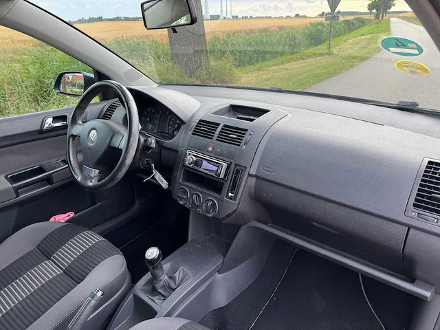 Volkswagen polo 1.2 clima united 01-kpt-7 - afbeelding 10 van  15