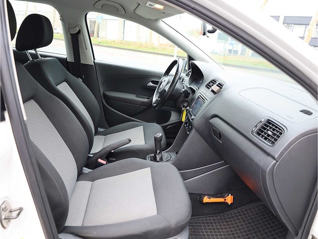 Volkswagen polo 1.2 easyline 2009, h-622-nt - afbeelding 21 van  34