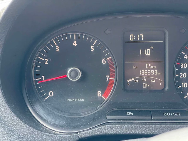Volkswagen polo 1.2 easyline 60pk 2011, 12-slr-6 - afbeelding 32 van  38