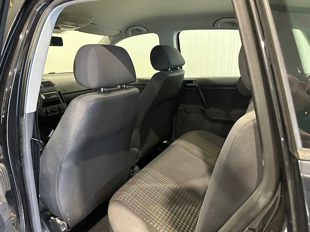 Volkswagen polo 1.2 optive 16-tp-sb - afbeelding 2 van  21