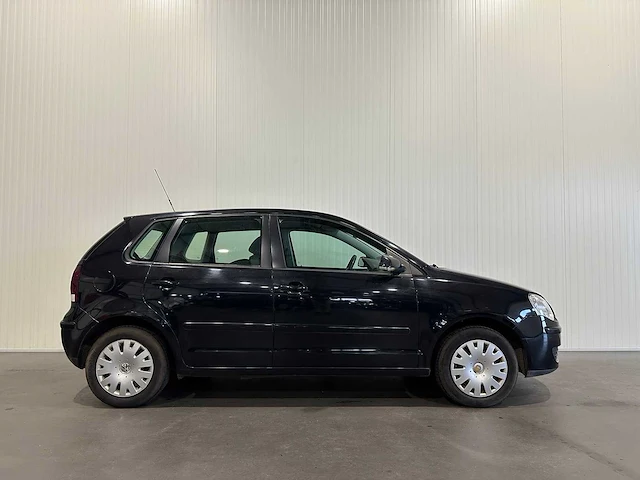 Volkswagen polo 1.2 optive 16-tp-sb - afbeelding 18 van  21