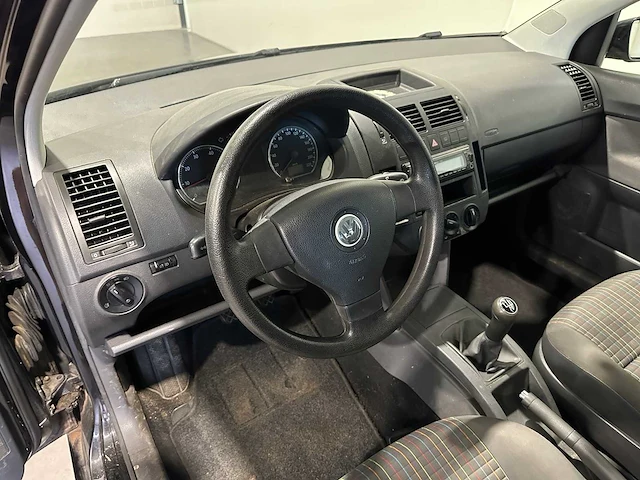 Volkswagen polo 1.2 optive 16-tp-sb - afbeelding 21 van  21