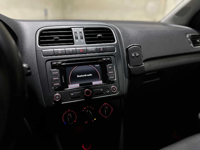 Volkswagen polo 1.2 tdi bluemotion comfortline 75pk 2012 (origineel-nl), 22-ttl-2 - afbeelding 31 van  63