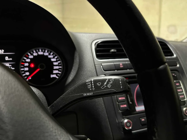 Volkswagen polo 1.2 tdi bluemotion comfortline 75pk 2012 (origineel-nl), 22-ttl-2 - afbeelding 28 van  63