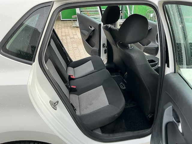 Volkswagen polo 1.2 tdi bluemotion personenauto - afbeelding 24 van  24