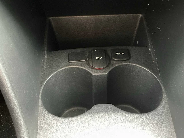 Volkswagen polo 1.2 tdi bluemotion personenauto - afbeelding 19 van  32