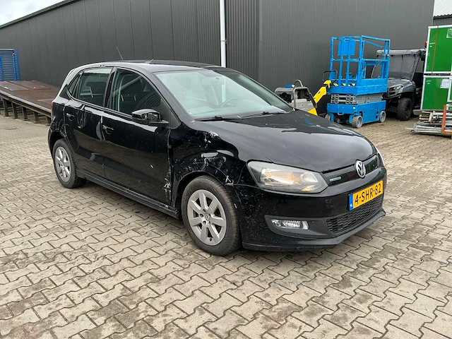 Volkswagen polo 1.2 tdi bluemotion personenauto - afbeelding 2 van  32