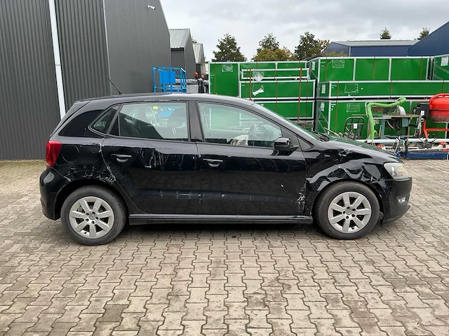 Volkswagen polo 1.2 tdi bluemotion personenauto - afbeelding 7 van  32