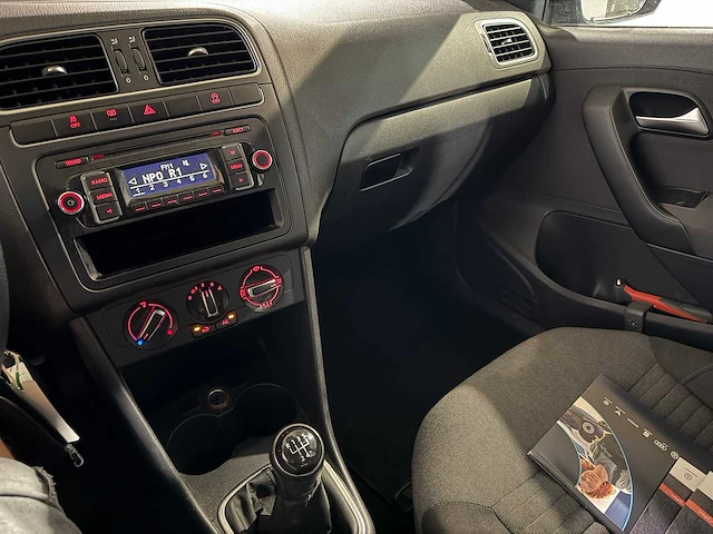Volkswagen polo 1.2 tsi blm. edition, 4-tdz-75 - afbeelding 3 van  13