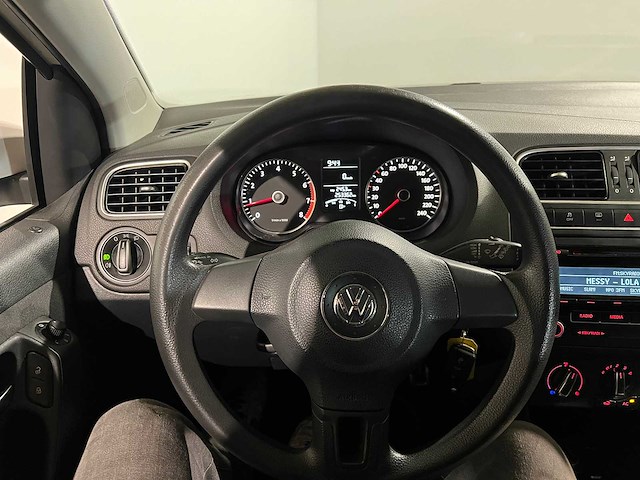 Volkswagen polo 1.2 tsi blm.comf.ed, 20-zlf-2 - afbeelding 2 van  13