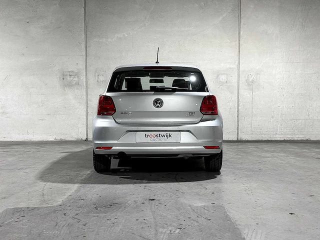 Volkswagen polo 1.2 tsi comfortline 90pk 2016, j-776-vr - afbeelding 4 van  36