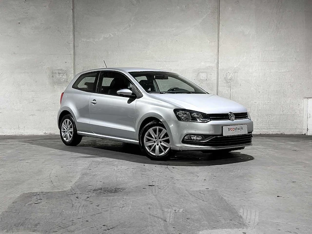Volkswagen polo 1.2 tsi comfortline 90pk 2016, j-776-vr - afbeelding 33 van  36
