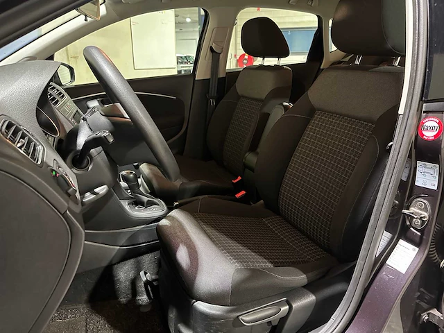Volkswagen polo 1.2 tsi comfortline (automaat) 90pk 2016, jk-564-n - afbeelding 24 van  40